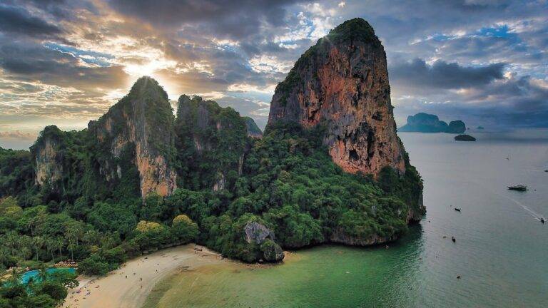 Travel Photography Tips: Capturing Stunning Memories of Your Journeys