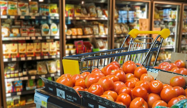 Exploring Cultural Differences in Pet Supply Preferences and Purchasing Habits: Goldenexch, Cricbet99 link, King 567